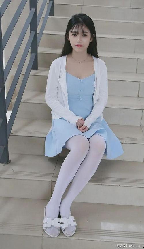 女学生白丝袜故事