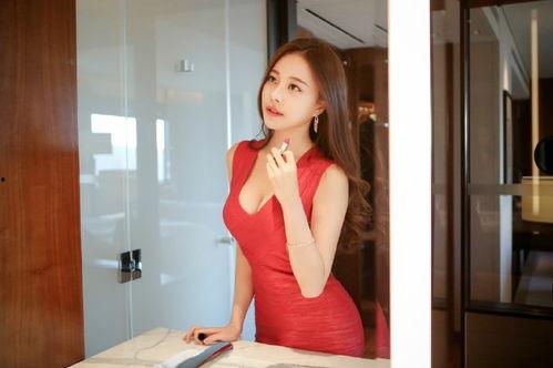 丰满丝袜博客照片,丰满美腿的时尚演绎