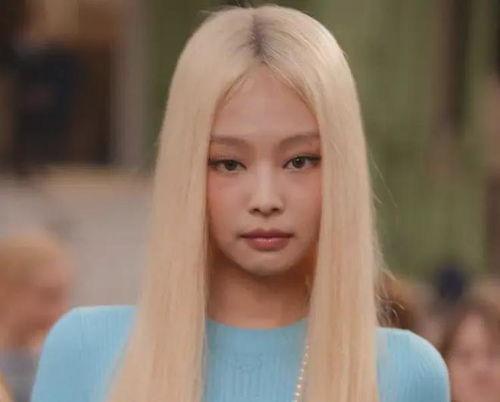 欧美les明星,聚焦杰出女同明星风采