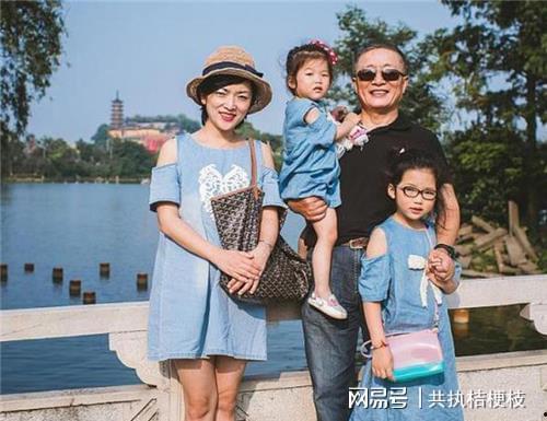 日本父女互相伦理,日本父女间的深情互动与道德传承